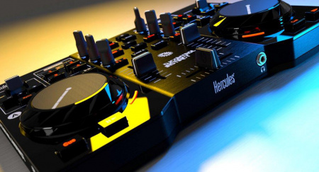 Hercules DJ Control Instinct по цене 8 600 руб.
