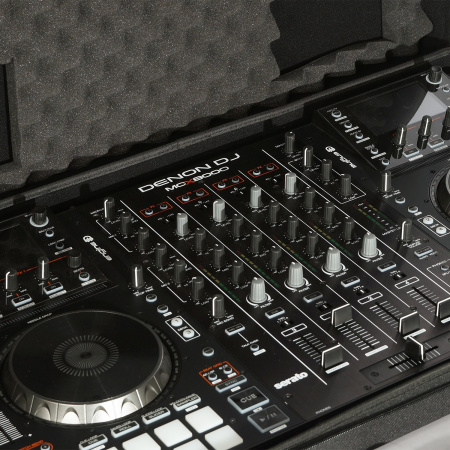 UDG Creator Pioneer DDJ-1000/XDJ-RX2/Denon DJ MCX8000/Roland DJ-808 Hardcase Black по цене 10 632.50 ₽