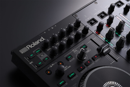 Roland DJ-707M по цене 152 000 ₽