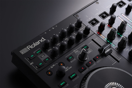 Roland DJ-707M по цене 136 800 ₽