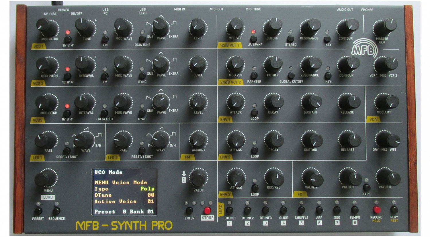 MFB SYNTH PRO | Новый аналоговый полифонический синтезатор