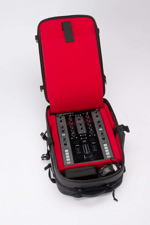 Magma RIOT Carry-On Trolley по цене 29 900 ₽