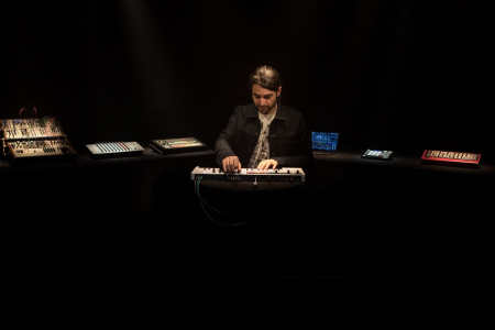 Arturia KeyStep Pro по цене 70 000 ₽