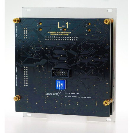 L-1 Discrete 4-channel Stereo Mixer по цене 71 850 ₽