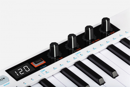 Arturia KeyStep 37 по цене 28 000 ₽