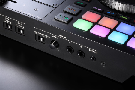 Roland DJ-707M по цене 152 000 ₽