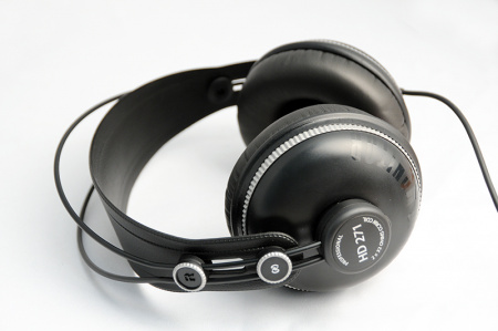 Axelvox HD271 по цене 4 200 ₽