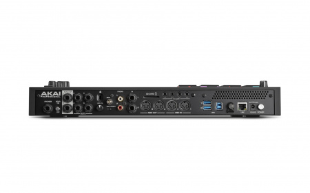 AKAI PRO MPC Live 2 по цене 186 200 ₽