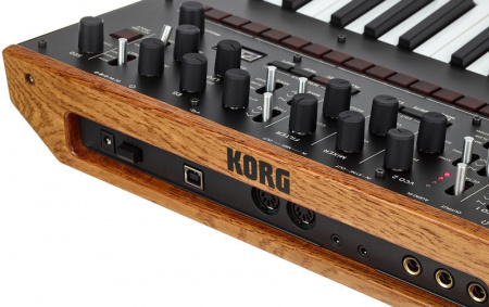 Korg Monologue-BK по цене 45 000 ₽