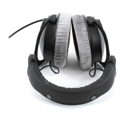 Beyerdynamic DT 770 PRO 250 Ohm по цене 24 750 ₽