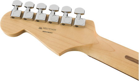Fender Player Stratocaster PF Polar White по цене 132 300 ₽