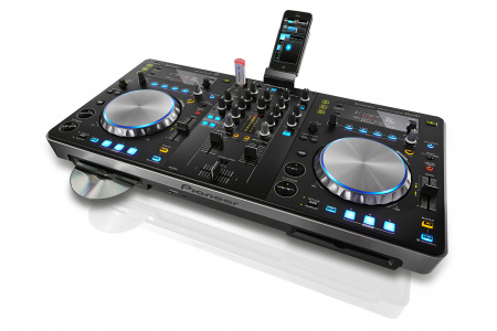 Pioneer XDJ-R1 по цене 77 990 руб.