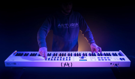 Arturia KeyLab Essential 88 по цене 40 500 ₽