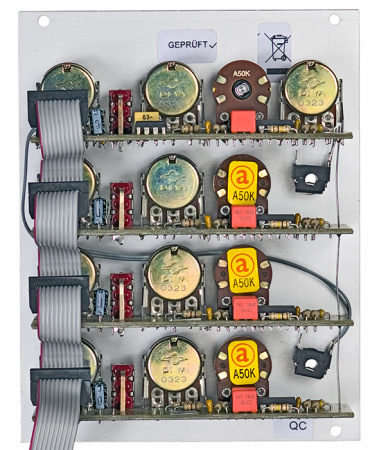 Doepfer A-104 Quad Resonance Filter по цене 13 480 ₽