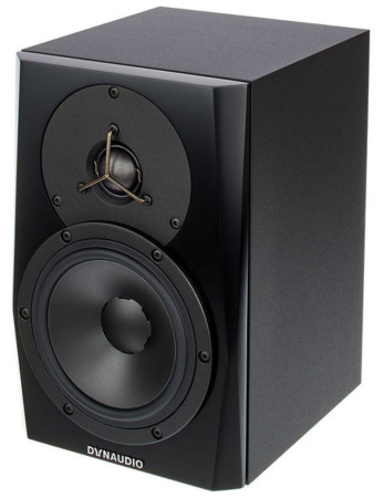 Dynaudio LYD-5 Black стереопара по цене 98 200 ₽