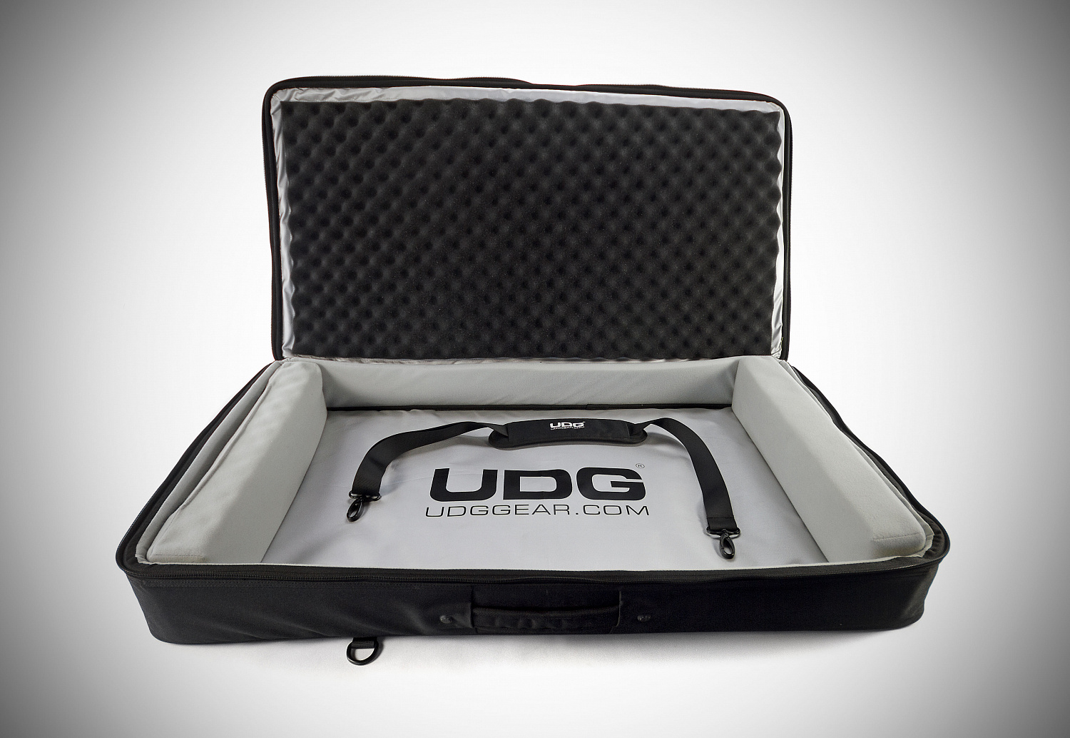 Поступление сумок и кейсов UDG в Allfordj. Новые модели.