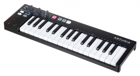 Arturia KeyStep Black Edition по цене 19 278 ₽