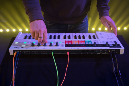 Arturia KeyStep Pro по цене 70 000 ₽