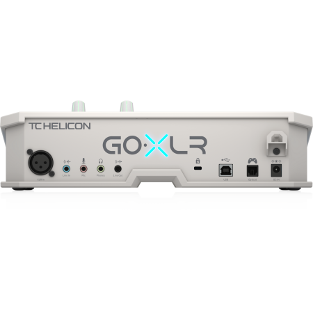 TC Helicon Go XLR-WH по цене 49 650 ₽